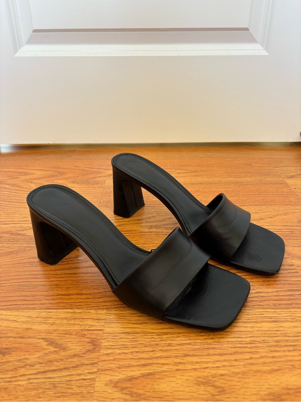 Zara Black Square-Toe Block Heel Mule Sandals